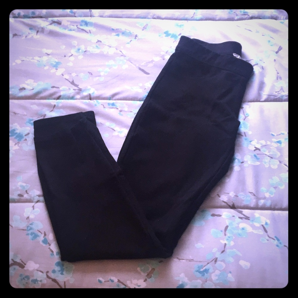 Max studio leggings